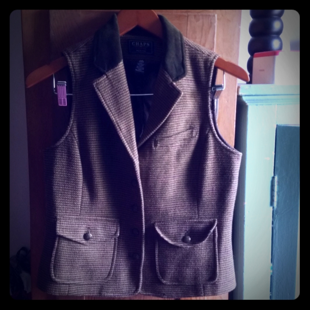Green wool vest